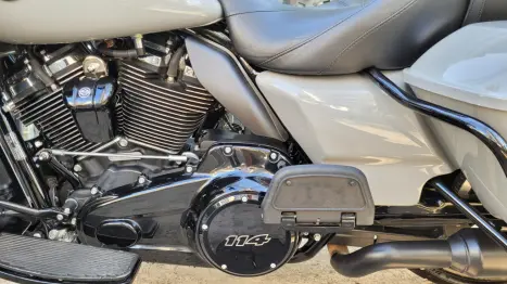 HARLEY DAVIDSON Road Glide Limited FLTRK 1800, Foto 11