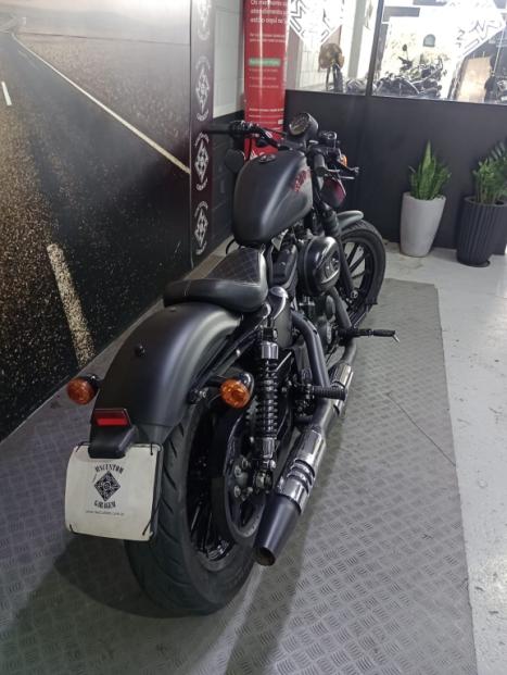 HARLEY DAVIDSON Sportster XL 883 IRON, Foto 2