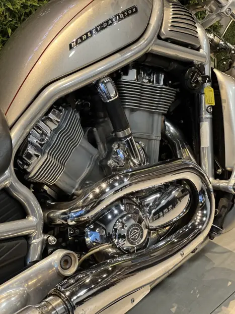 HARLEY DAVIDSON V-Rod 1250, Foto 9