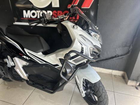 HONDA ADV 150 ABS, Foto 2