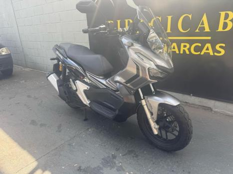 HONDA ADV 150 ABS, Foto 2