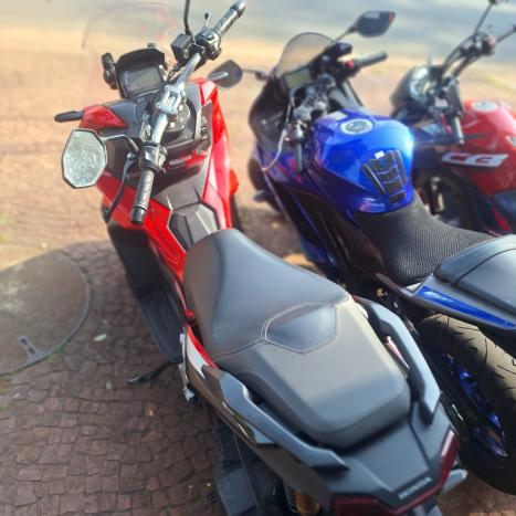 HONDA ADV 150 ABS, Foto 3