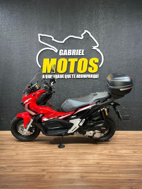 HONDA ADV 150 ABS, Foto 2