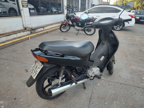 HONDA Biz 100 ES, Foto 4