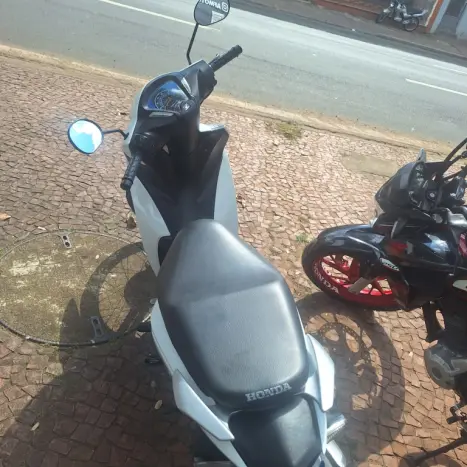 HONDA Biz 110 I , Foto 4