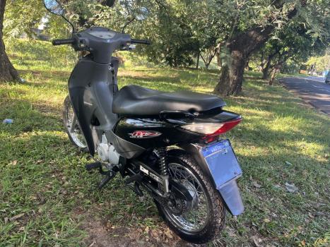 HONDA Biz 125 ES, Foto 4
