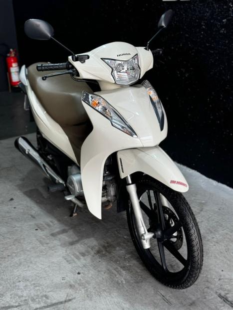 HONDA Biz 125 EX, Foto 3