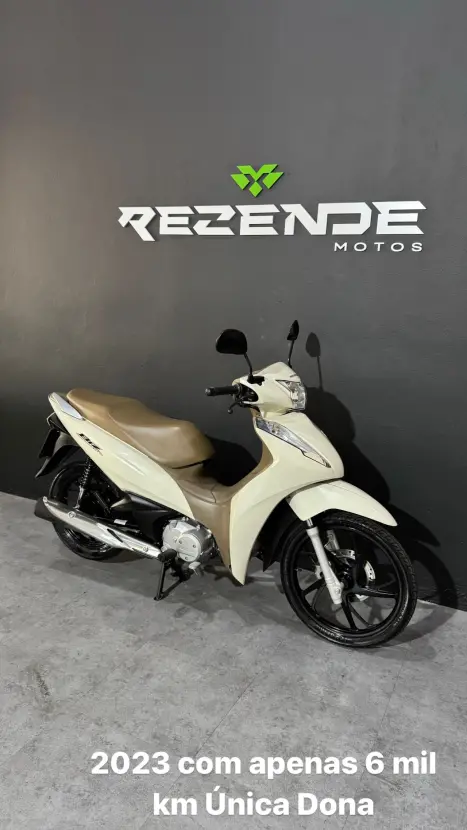 HONDA Biz 125 EX, Foto 2