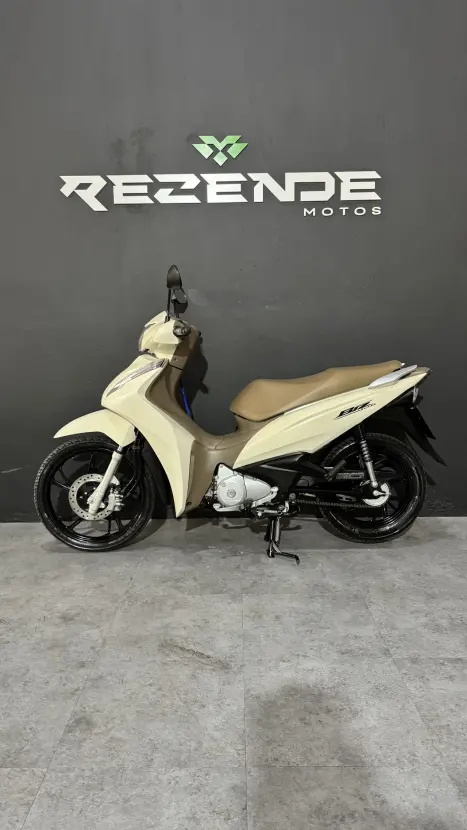 HONDA Biz 125 EX, Foto 8