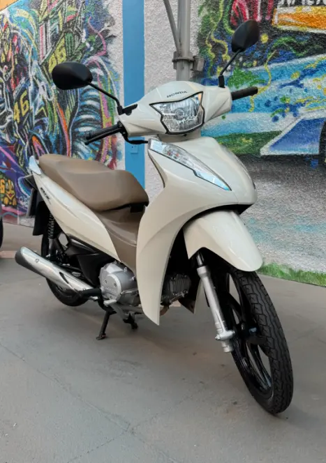 HONDA Biz 125 EX, Foto 4