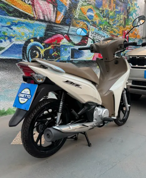 HONDA Biz 125 EX, Foto 9