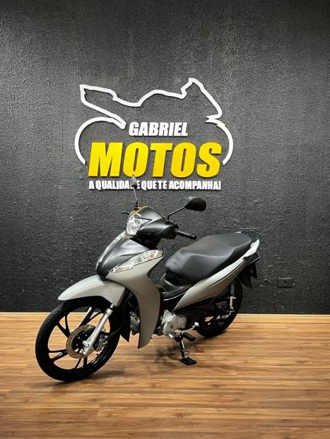 HONDA Biz 125 EX, Foto 4