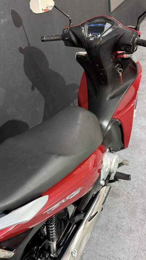 HONDA Biz 125 EX, Foto 3