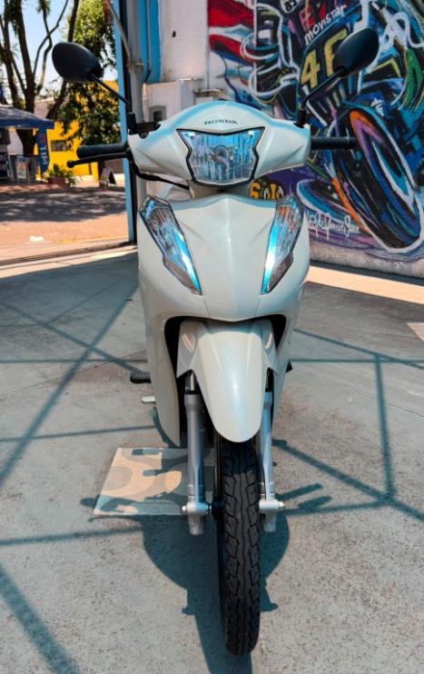 HONDA Biz 125 EX, Foto 5