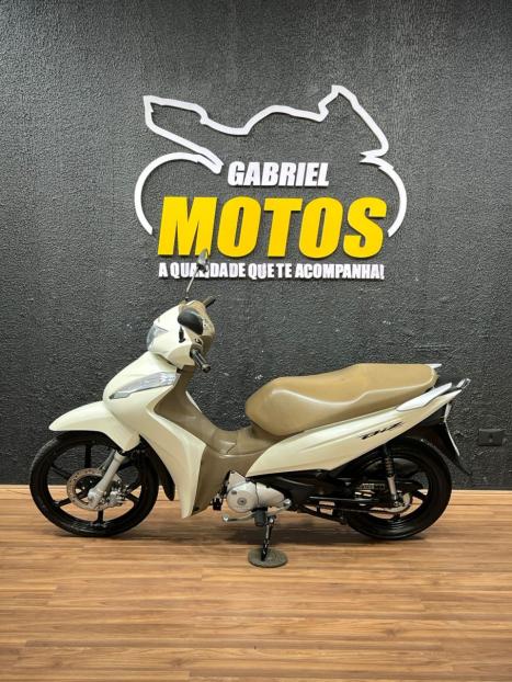 HONDA Biz 125 EX, Foto 2