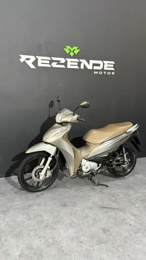 HONDA Biz 125 EX, Foto 4