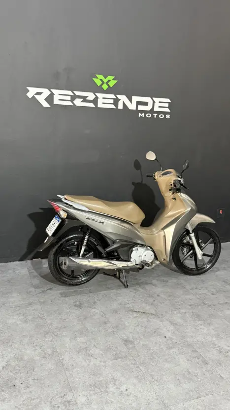 HONDA Biz 125 EX, Foto 8