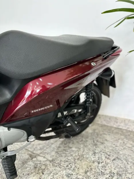 HONDA Biz 125 EX, Foto 6