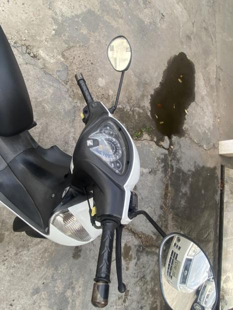 HONDA Biz 125 EX, Foto 8