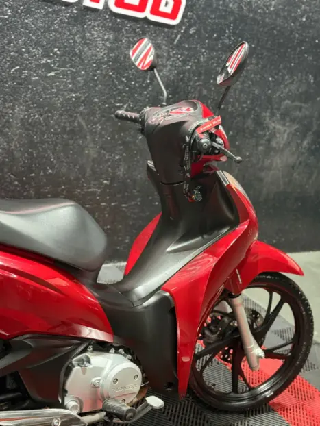 HONDA Biz 125 EX, Foto 6