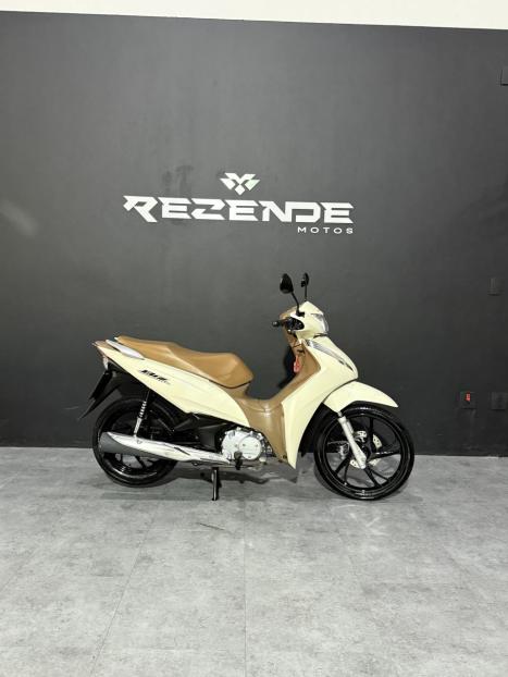 HONDA Biz 125 EX, Foto 2