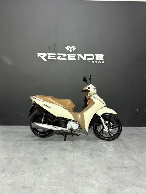 HONDA Biz 125 EX, Foto 3