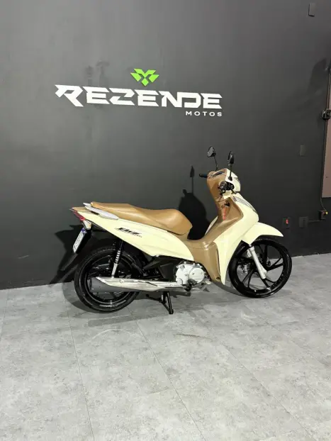 HONDA Biz 125 EX, Foto 8
