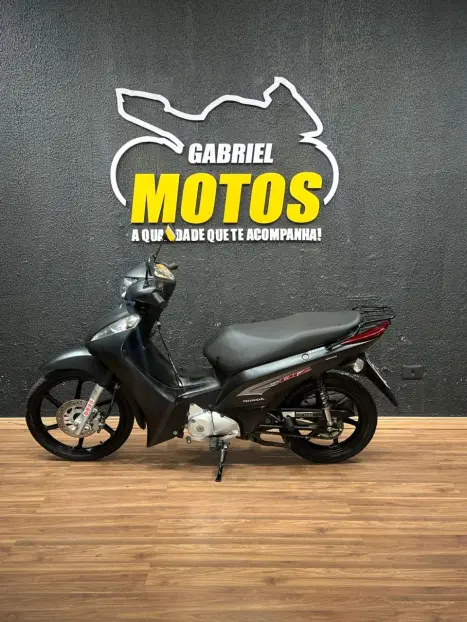 HONDA Biz 125 EX, Foto 2