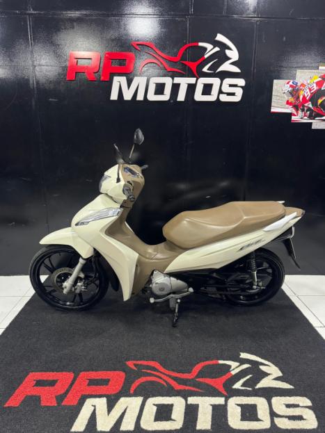 HONDA Biz 125 EX, Foto 2