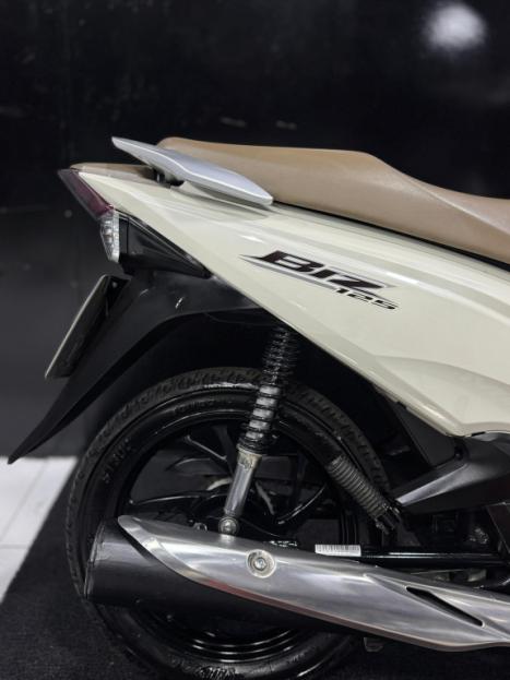 HONDA Biz 125 EX, Foto 8