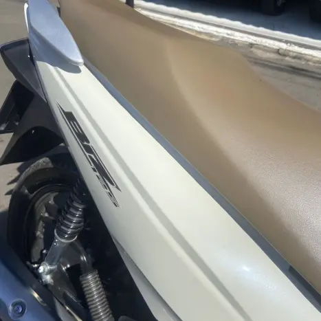 HONDA Biz 125 EX, Foto 6
