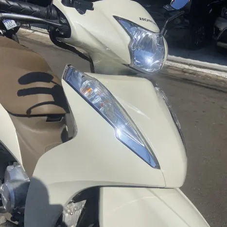 HONDA Biz 125 EX, Foto 7