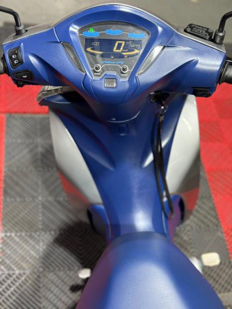 HONDA Biz 125 EX, Foto 7