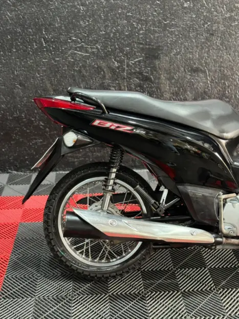 HONDA Biz 125 EX, Foto 6