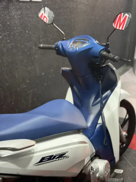 HONDA Biz 125 EX, Foto 8