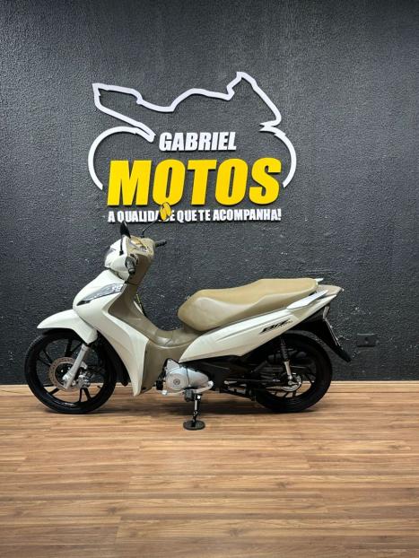 HONDA Biz 125 EX, Foto 2