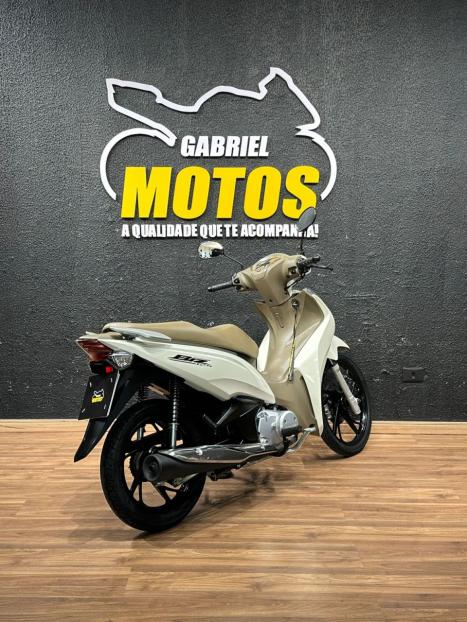 HONDA Biz 125 EX, Foto 6