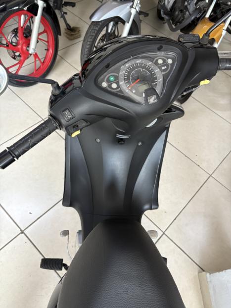 HONDA Biz 125 EX, Foto 7