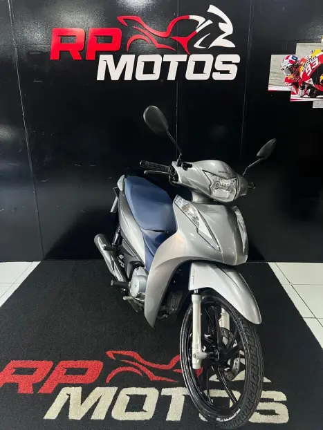 HONDA Biz 125 EX, Foto 9