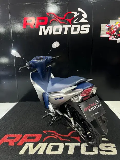 HONDA Biz 125 EX, Foto 13