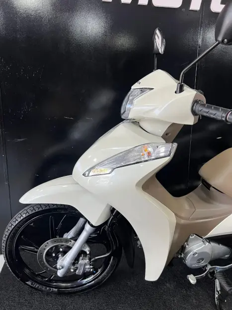 HONDA Biz 125 EX, Foto 8