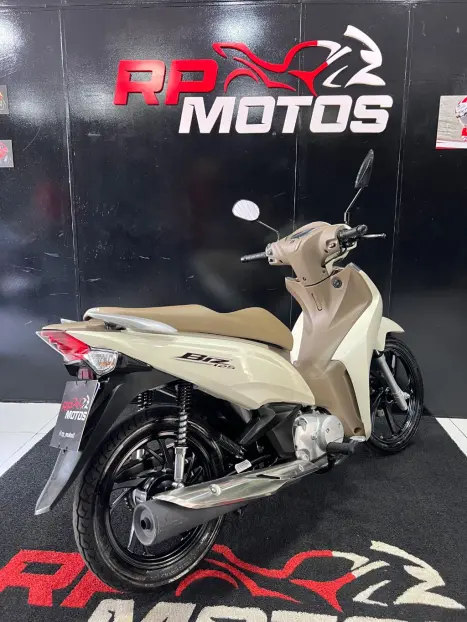 HONDA Biz 125 EX, Foto 14
