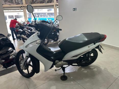 HONDA Biz 125 EX, Foto 4