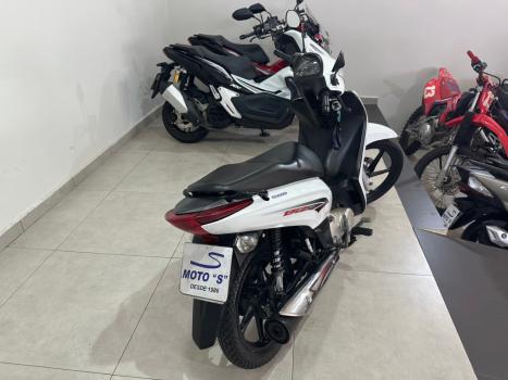 HONDA Biz 125 EX, Foto 5