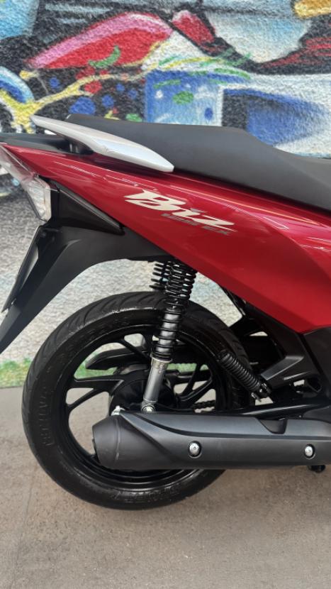 HONDA Biz 125 EX, Foto 7