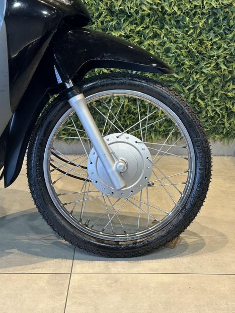 HONDA Biz 125 KS, Foto 9