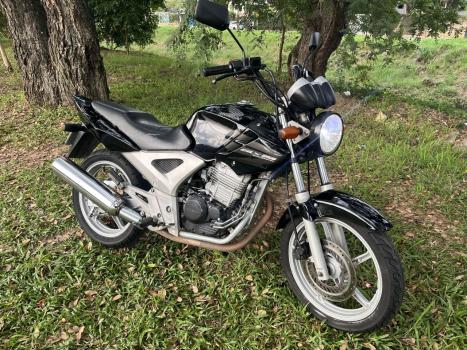 HONDA CB 250 F Twister , Foto 3