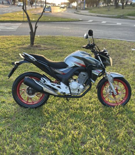 HONDA CB 250 F Twister FLEXONE, Foto 2