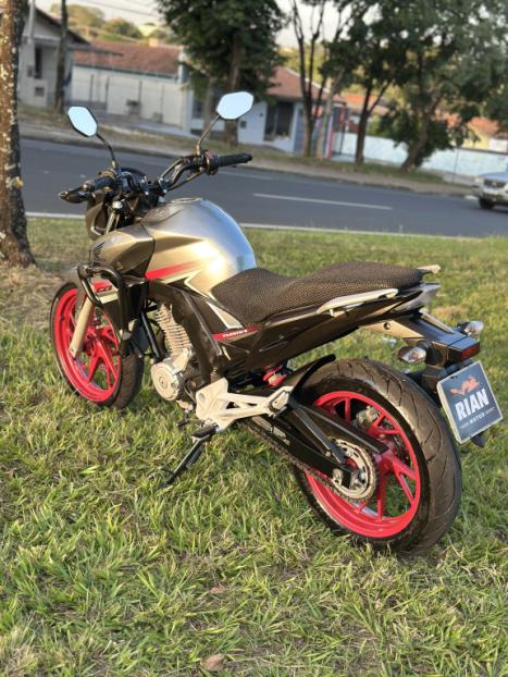 HONDA CB 250 F Twister FLEXONE, Foto 4