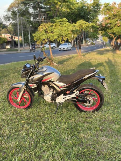 HONDA CB 250 F Twister FLEXONE, Foto 5